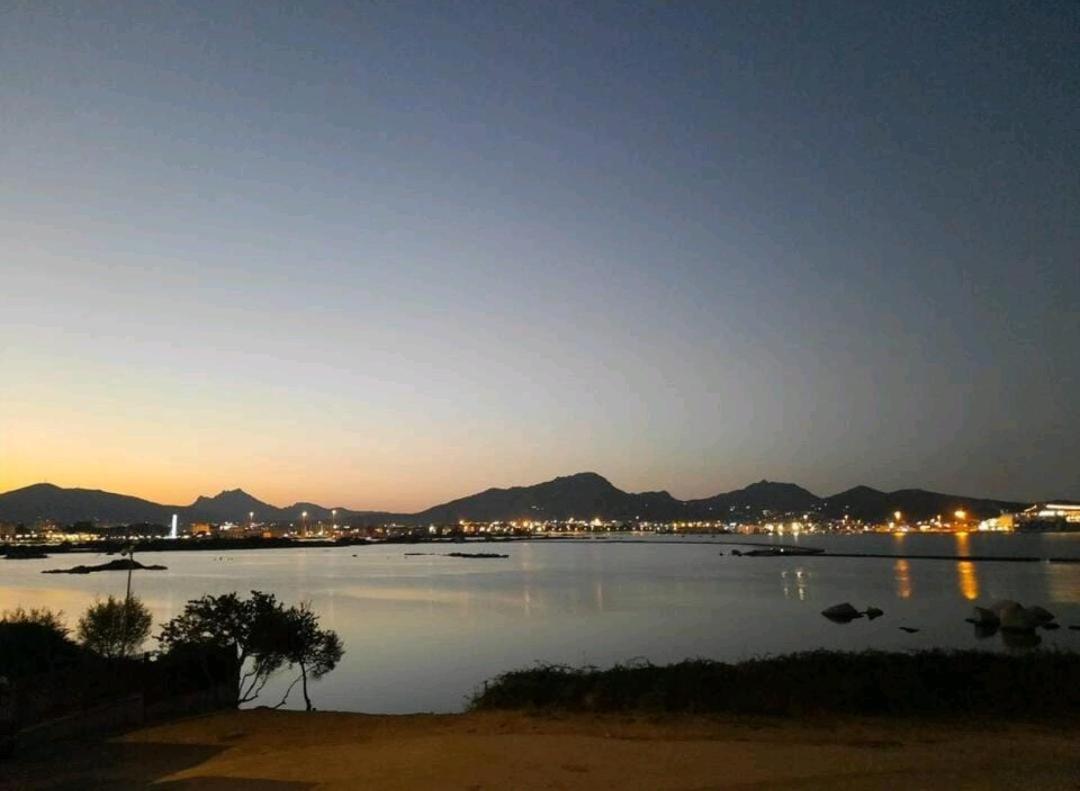 Magic Dalu Con Posto Auto Leilighet Olbia Eksteriør bilde