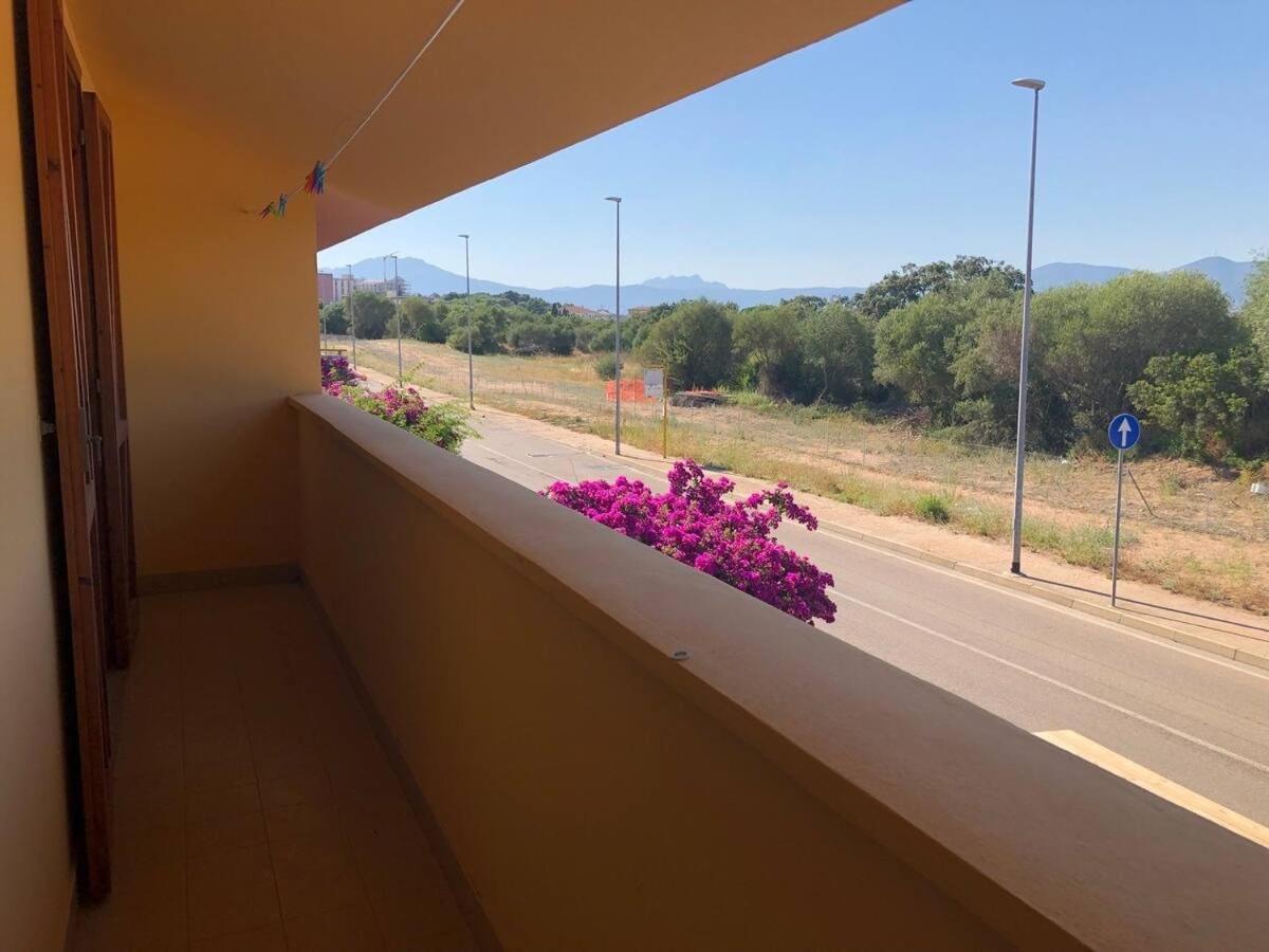 Magic Dalu Con Posto Auto Leilighet Olbia Eksteriør bilde